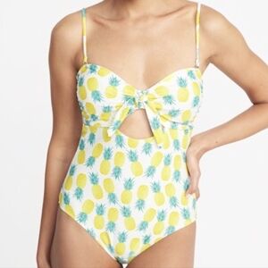 Old Navy Pineapple One Piece Swimsuit Beachside Kitschy Retro Vacation Tropical